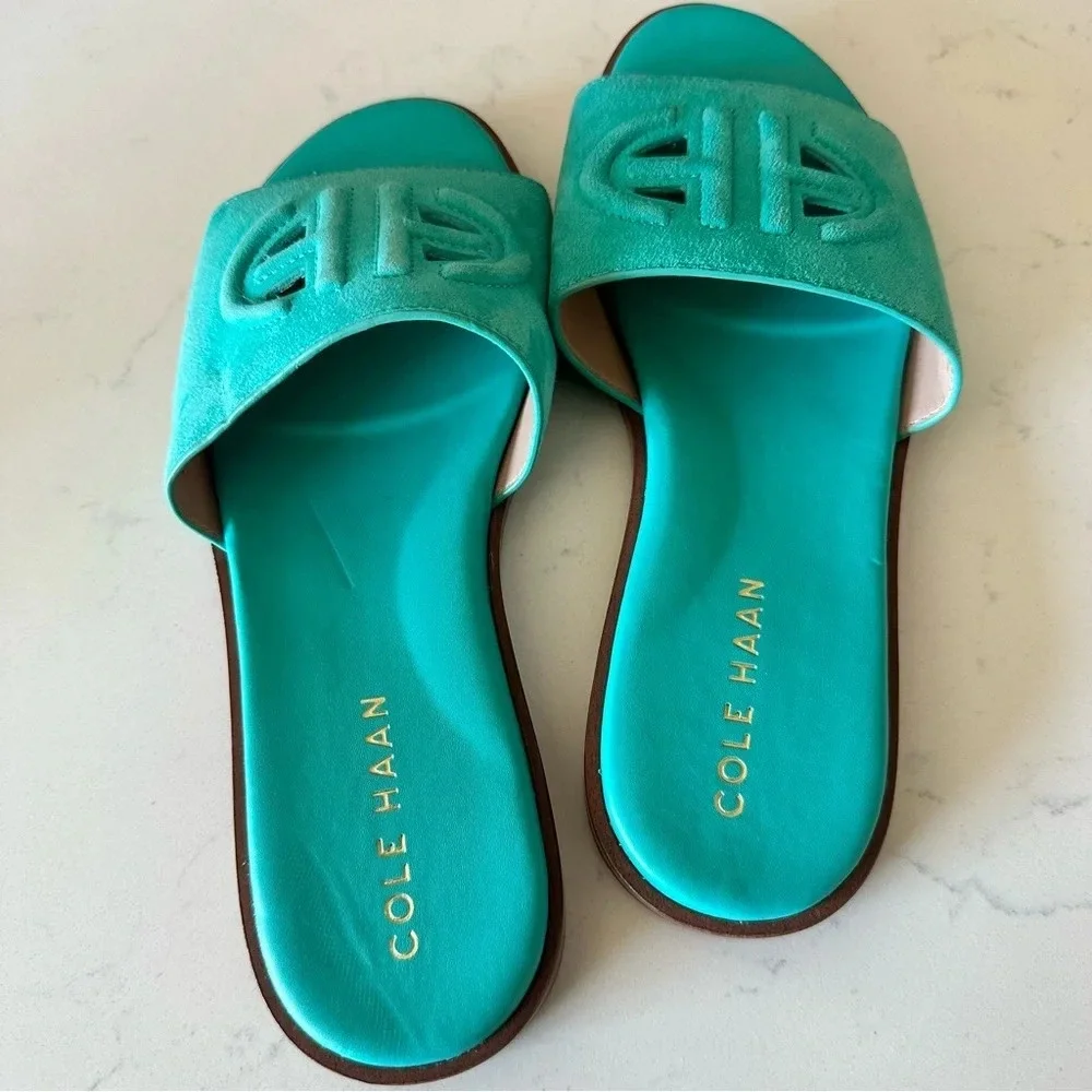 Cole Haan Flynn Logo Slide Sandal in turquoise size: 5